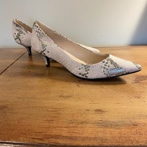 Vince Camuto Naureen kitten heels